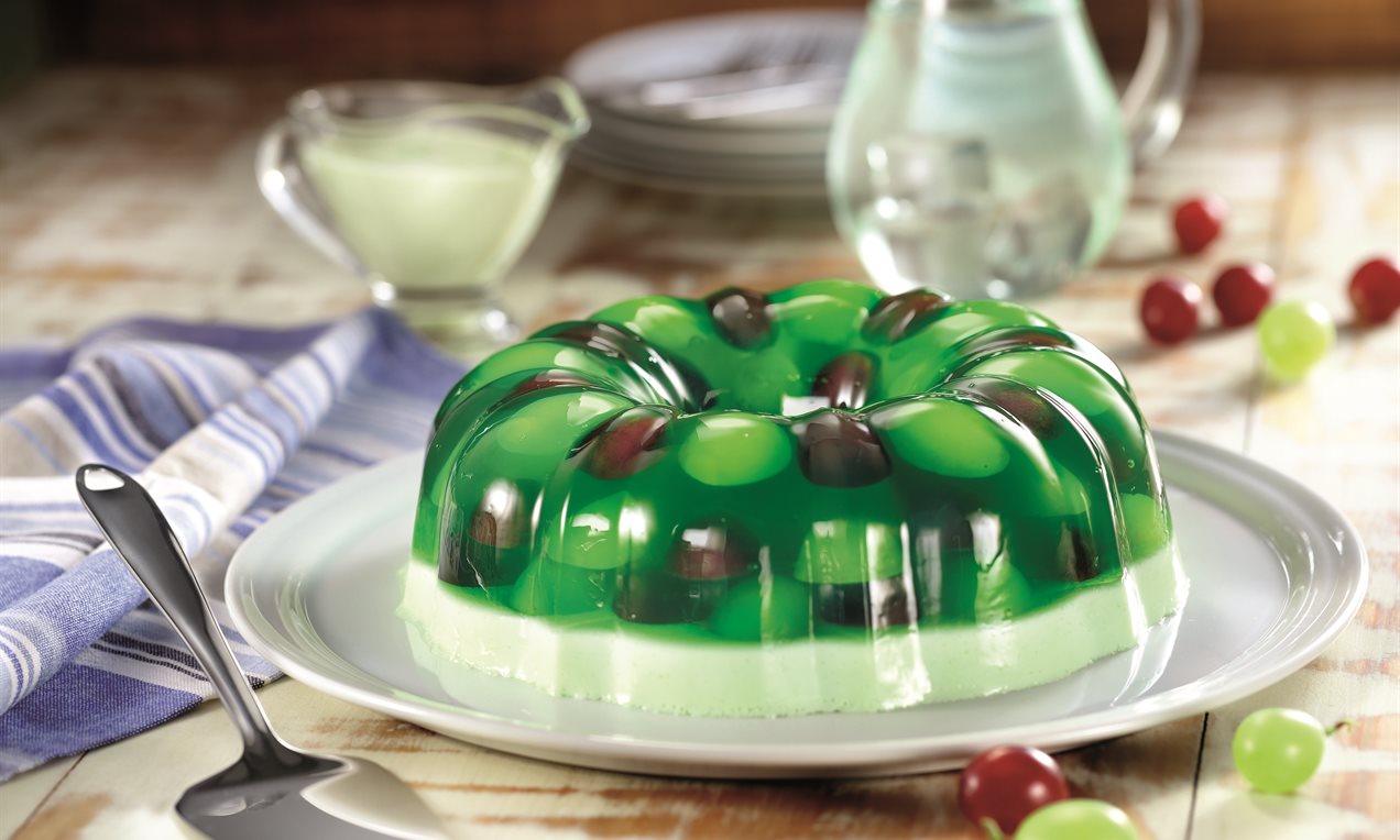 Gelatina de Limão com Uvas